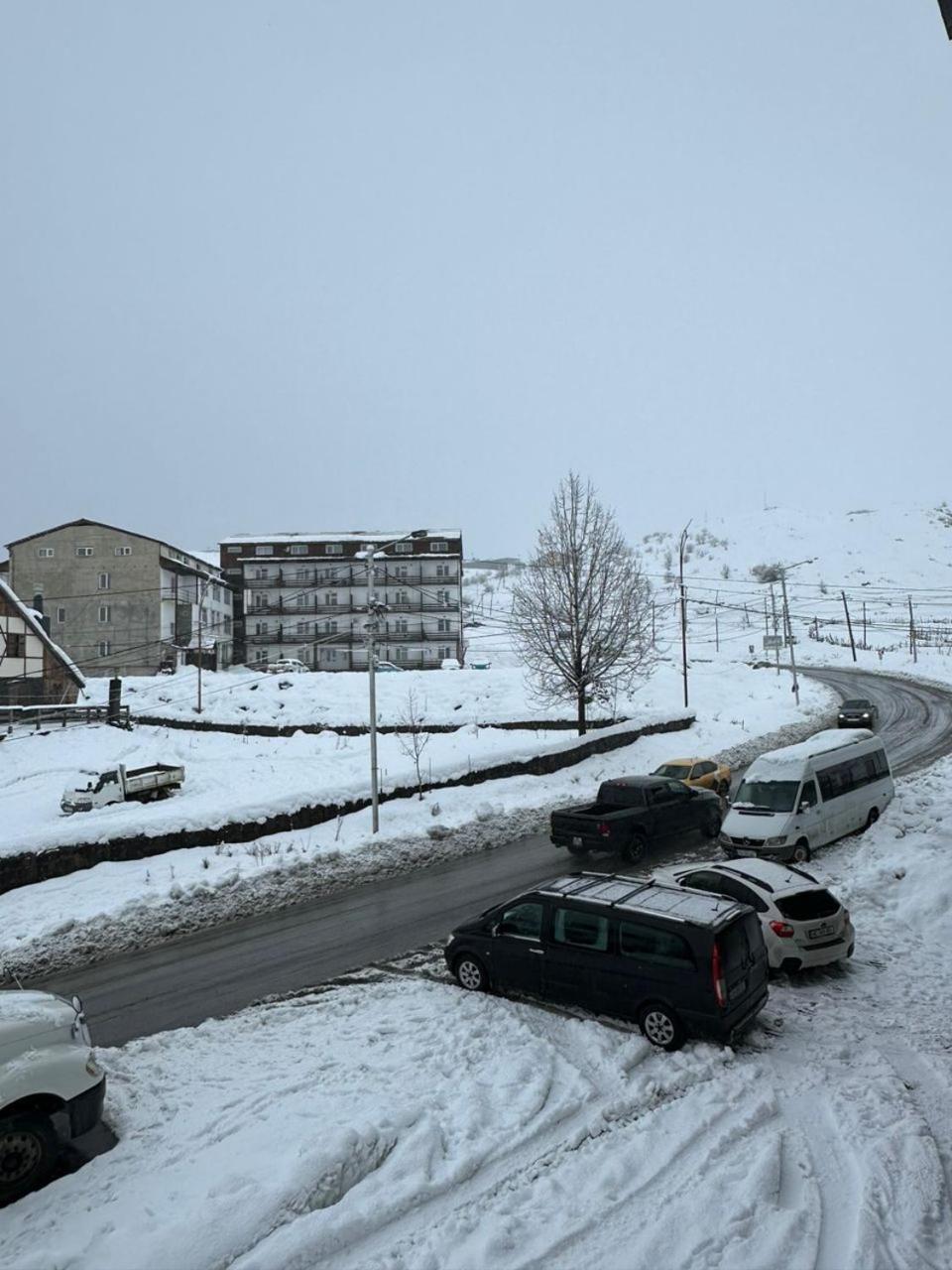 Hotel Qumli Gudauri Exteriör bild