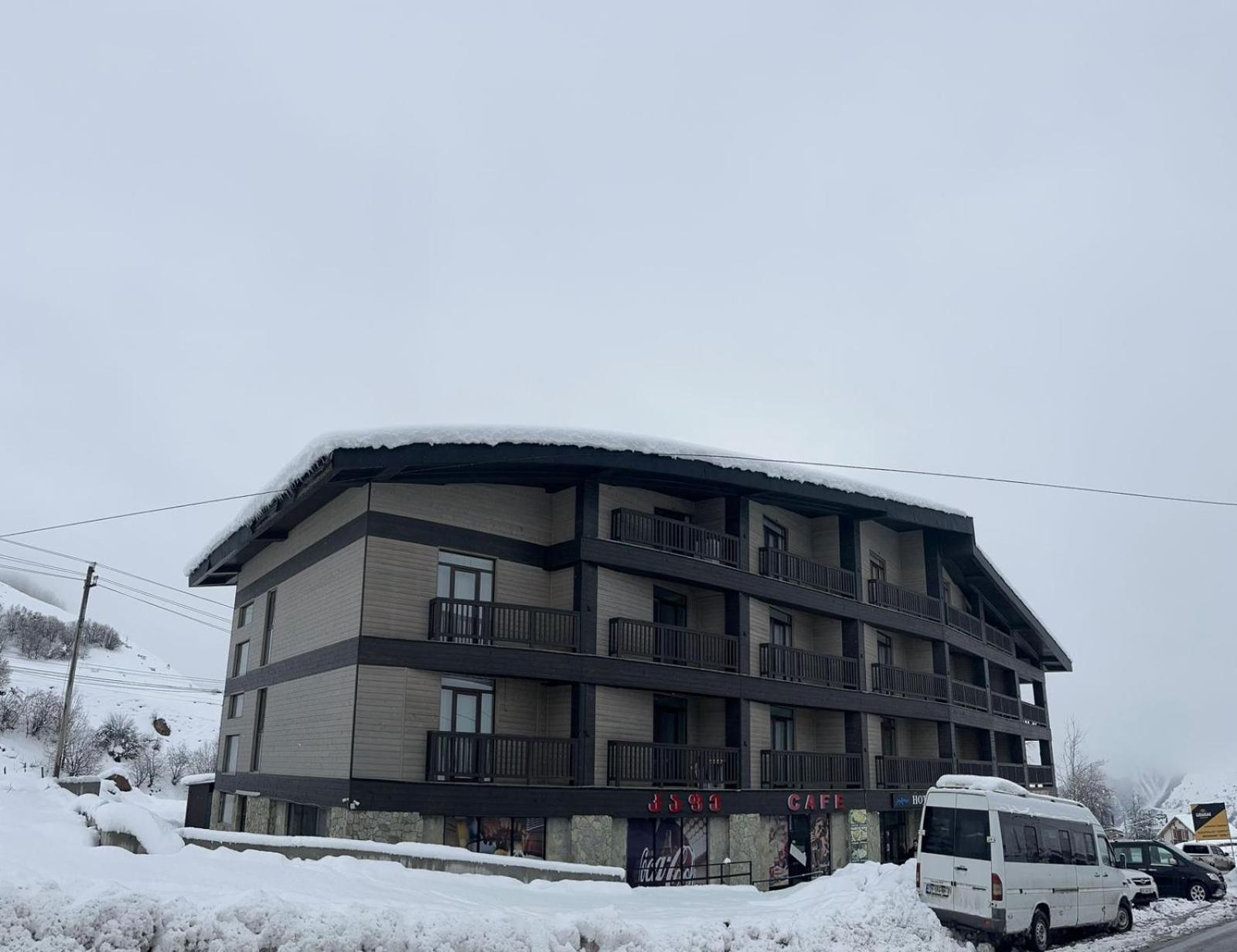 Hotel Qumli Gudauri Exteriör bild